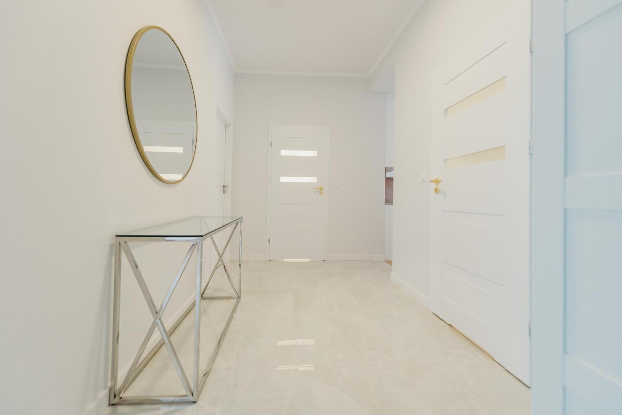 3 Bedrooms Premium Bella Rosa For 8 Guests With Ac And Underground Parking Жешов Екстериор снимка